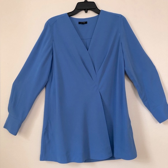 Alfani Cobalt Blue Pleated V Neck Long Sleeve Tunic Top Blouse Work Women M New - Picture 3 of 7
